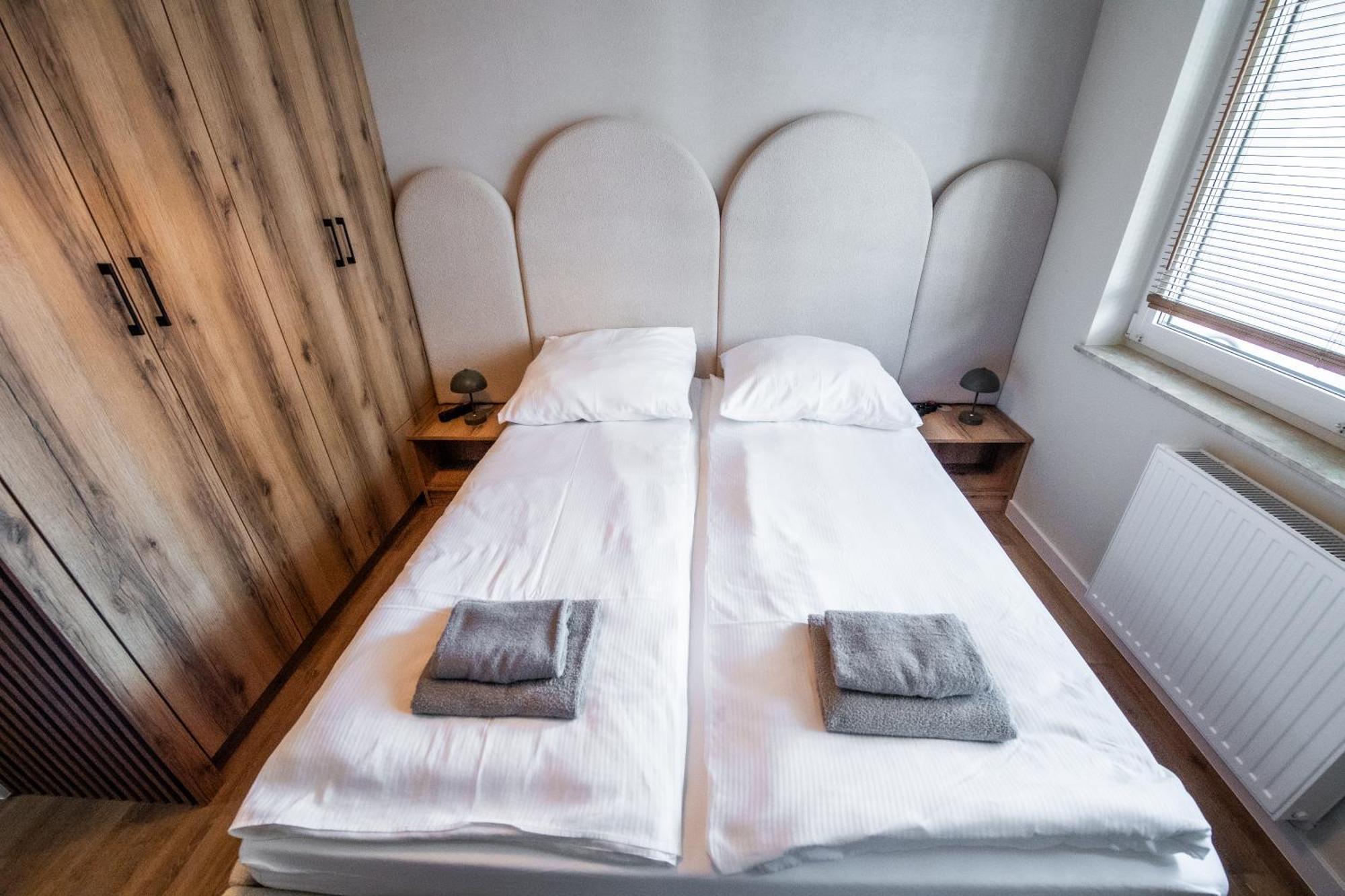 Apartamenty Balijskie Гливице Екстериор снимка